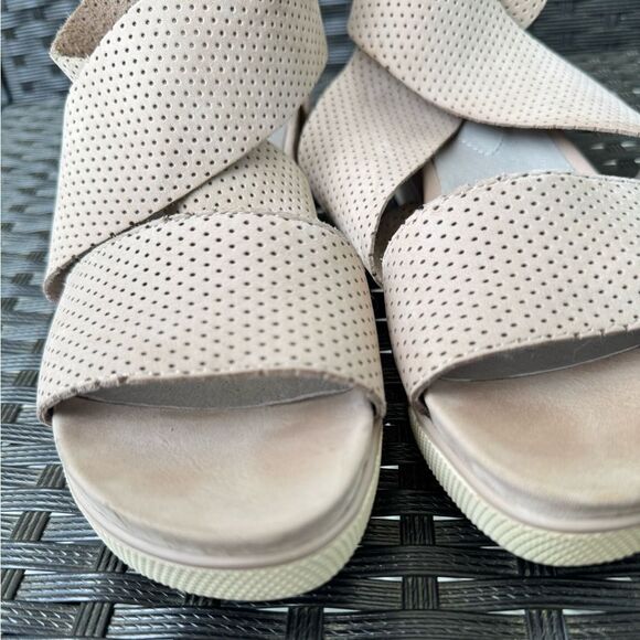 Eileen Fisher Perforated Nubuck Leather Crisscross Platform Sandals 6.5 Blush - Picture 7 of 11
